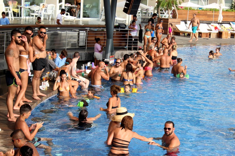 Sunday Pool Party at Whitelace